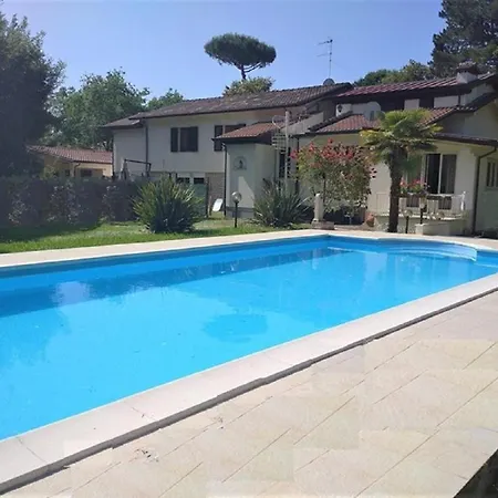 Pool Piscina Vila